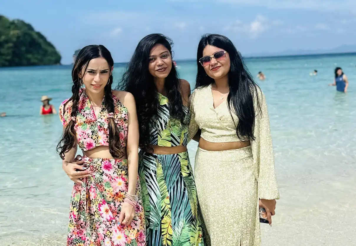 All Girls Travel Party Goa