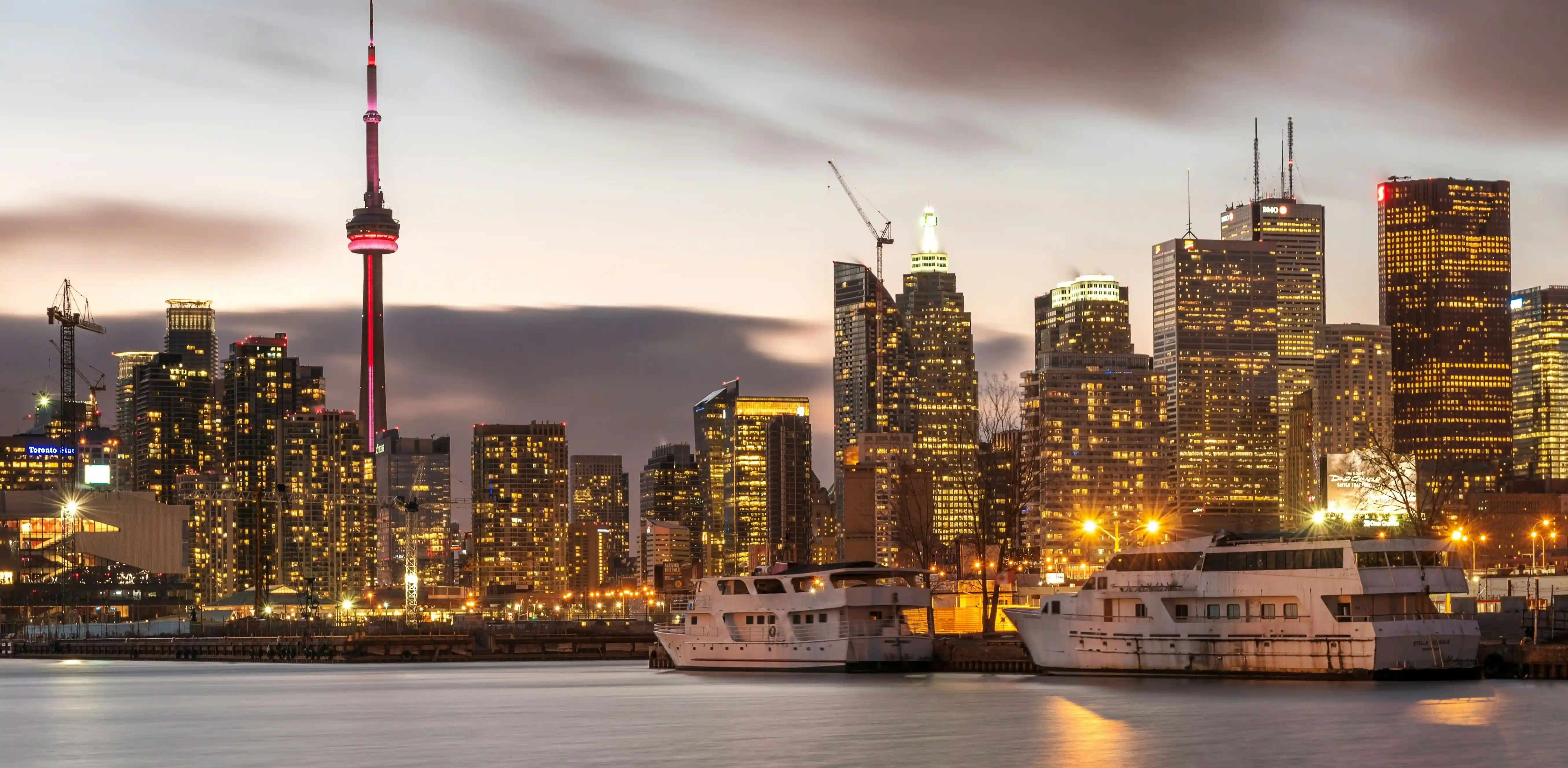 Places to visit in Toronto Canada